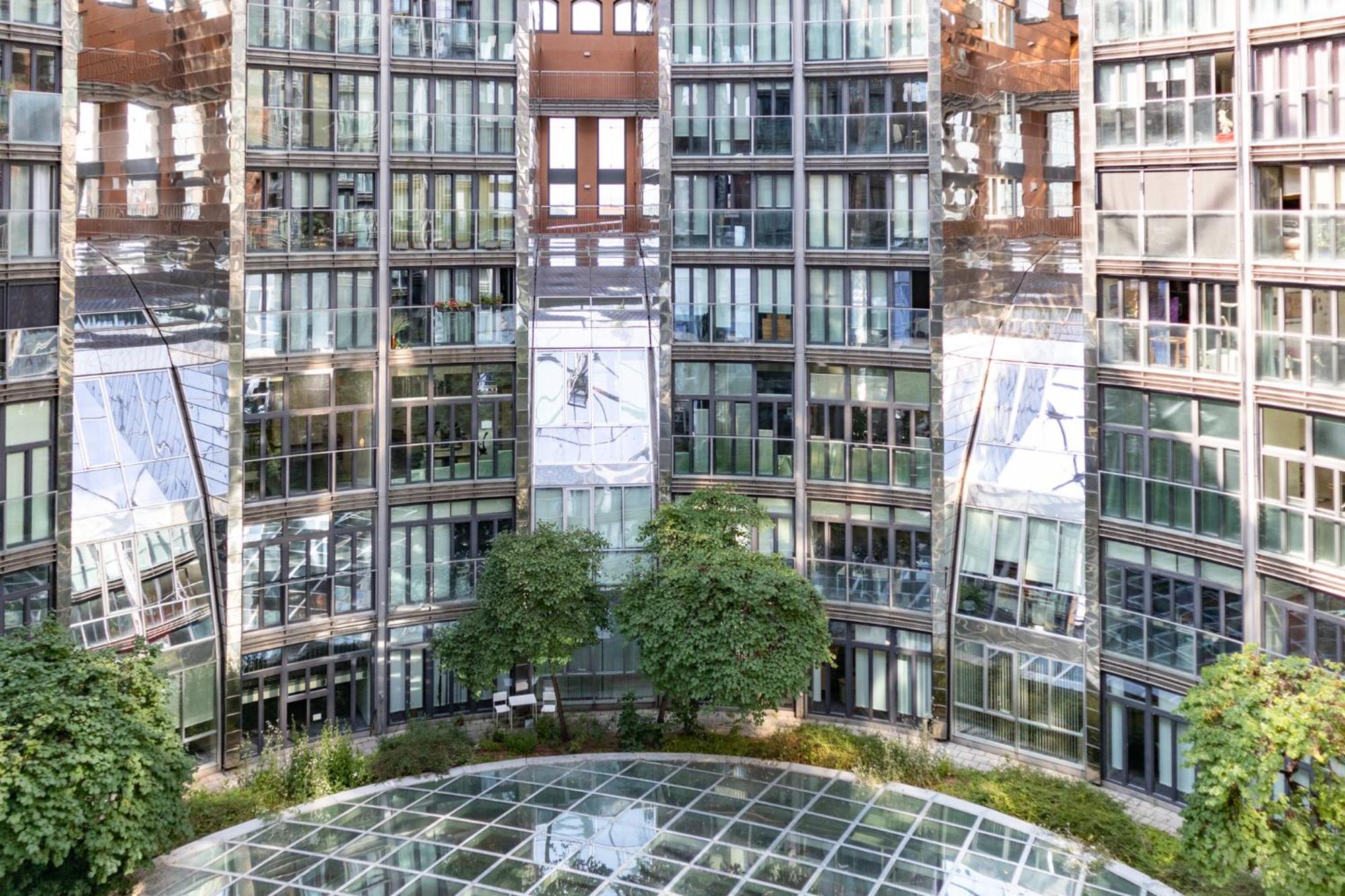 וינה Gasometer Apartment - Designer Building With Amazing View מראה חיצוני תמונה